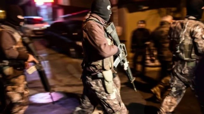 Antalya merkezli 4 ilde FETÖ operasyonu