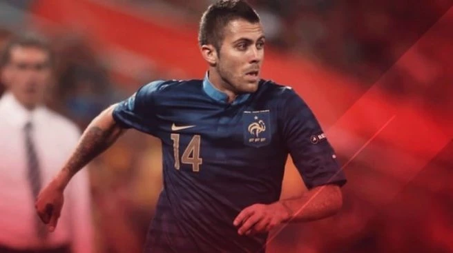 Antalya`dan flaş transfer!