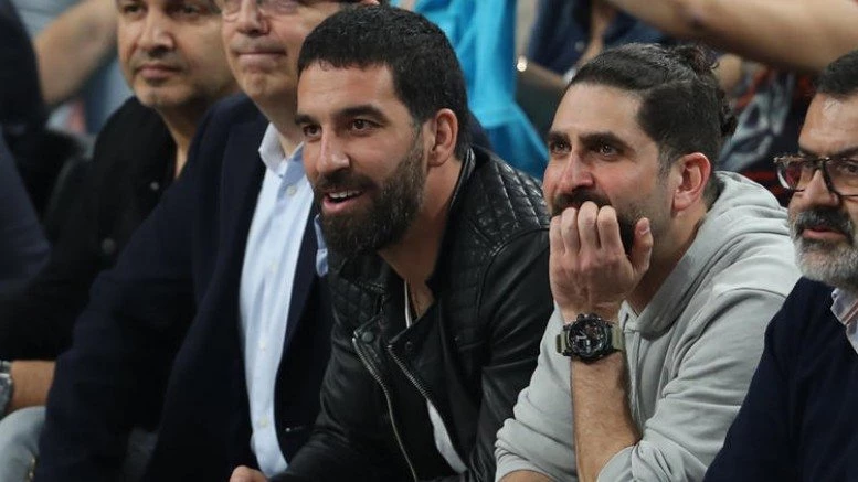 ARDA TURAN İZLEDİ