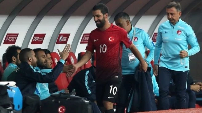 Arda Turan`dan tepki çeken hareket!