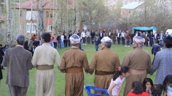 Aşiret düğününe Irak ve İran`dan yoğun ilgi