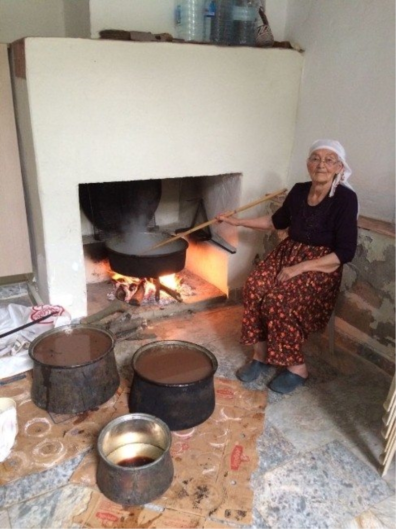 Asırlık Hatice Nine`den Sağlıklı Yaşam Tüyoları