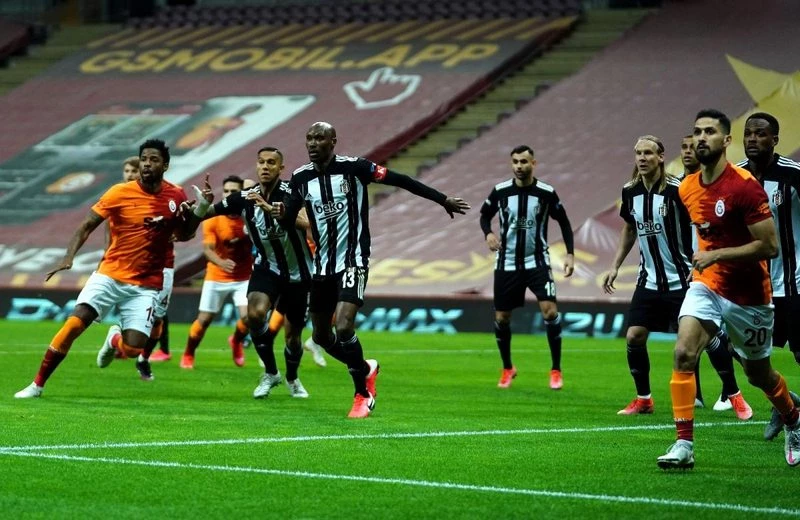 Atiba Hutchinson, Karagümrük maçında yok