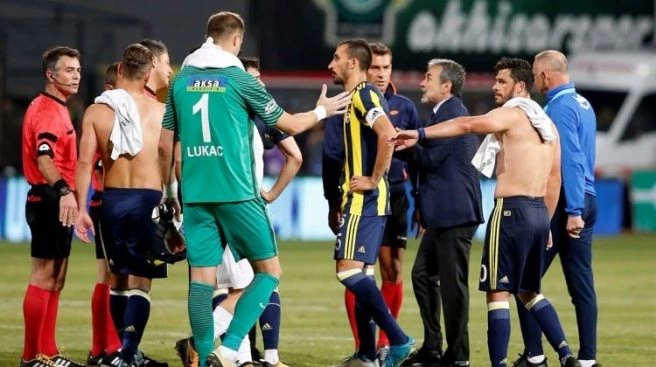 Aykut Kocaman çıldırdı! Maç sonu...