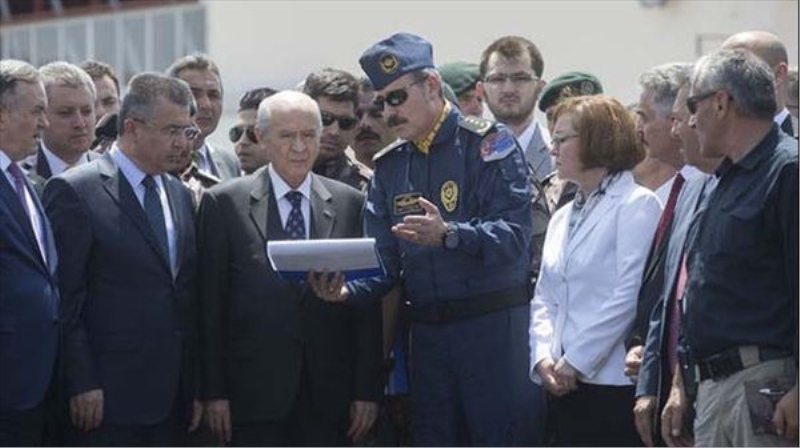 Bahçeli Gölbaşı`ndaki Özel Harekat Merkezi`ni ziyaret  etti