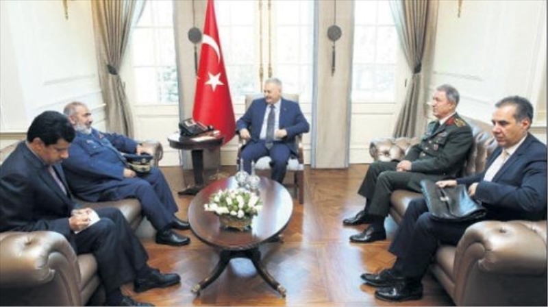 Başbakan, Akar ile görüştü