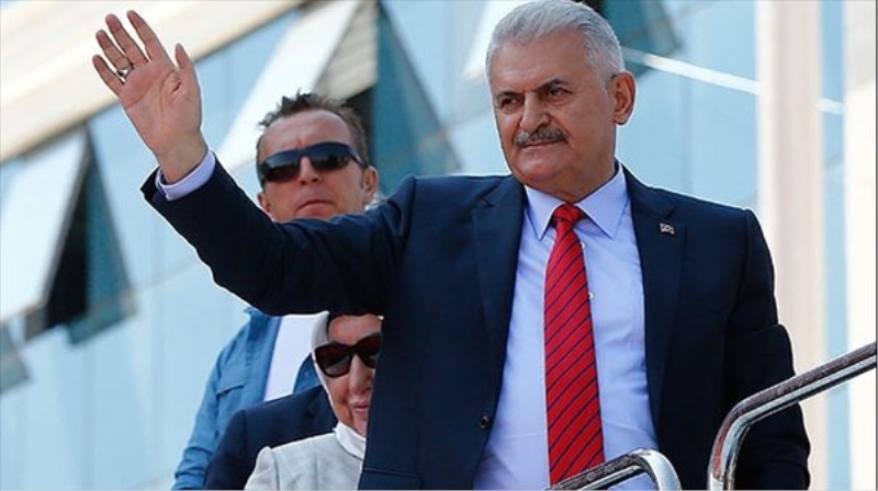 Başbakan Yıldırım bin 500 davayı geri çekti