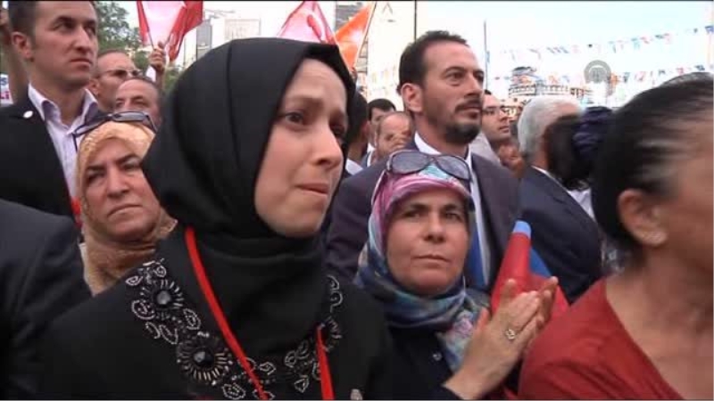 Başbakan Yıldırım: `Bütün Toplumu, 79 Milyonu Kucaklayan Bir Siyaset Benimsedik`