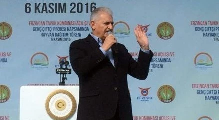 Başbakan Yıldırım: Demokrasiye sahip çıkmak, teröre sahip çıkmamakla olur