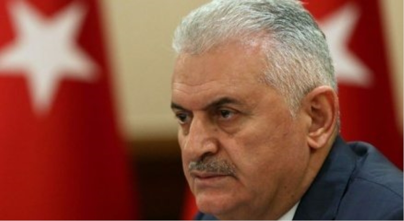 Başbakan Yıldırım Pul sergisini gezdi