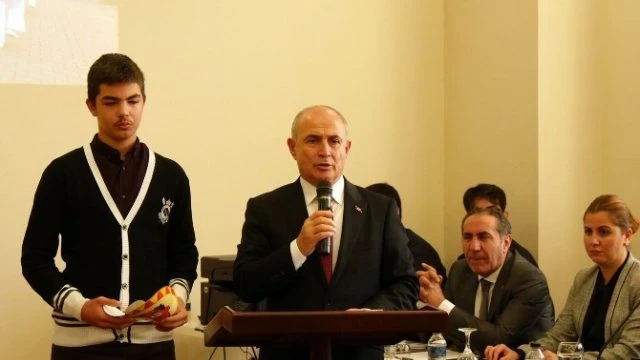 Başkan Akgün: `Farklılıklar Yaşam Kaynağımızdır`