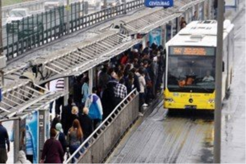 Bayramda toplu ulaşım ücretsiz mi?