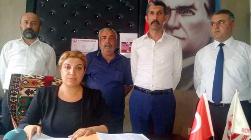 BBP'de toplu istifa!