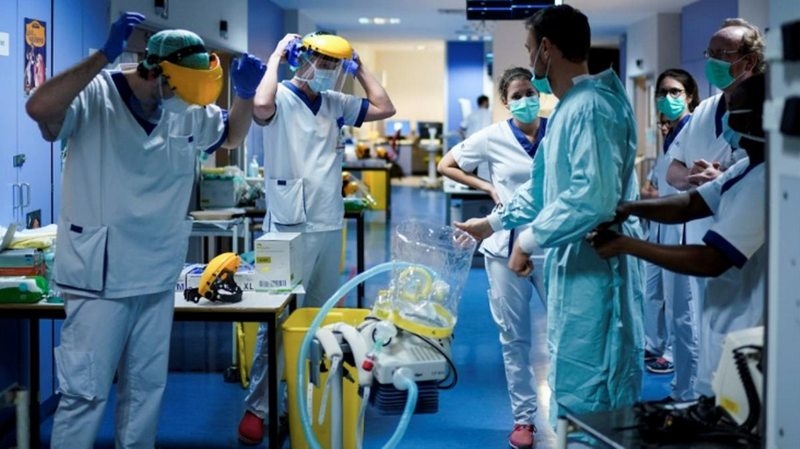 Belçika`da doktorları bile korkutan ölüm: 90 yaşında bir kadına Alfa ve Beta varyantı aynı anda bulaştı