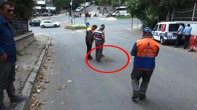 Beşiktaş?ı Yolda Meydana Gelen Çöküntü, Ekipleri Alarma Geçirdi