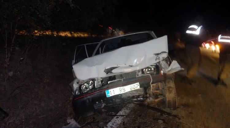 Bilecik'te feci kaza: 6 yaralı