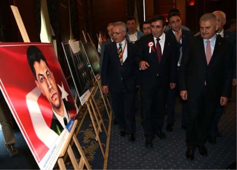 Binali Yıldırım: AK Parti demokrasi tarihine altın harflerle yazdırdı