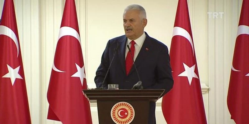 Binali Yıldırım: Milletimiz oynanan oyunu gayet net görmektedir