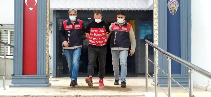 Bir hafta önce cezaevinden çıktı, sabah dükkan, akşam banka soydu