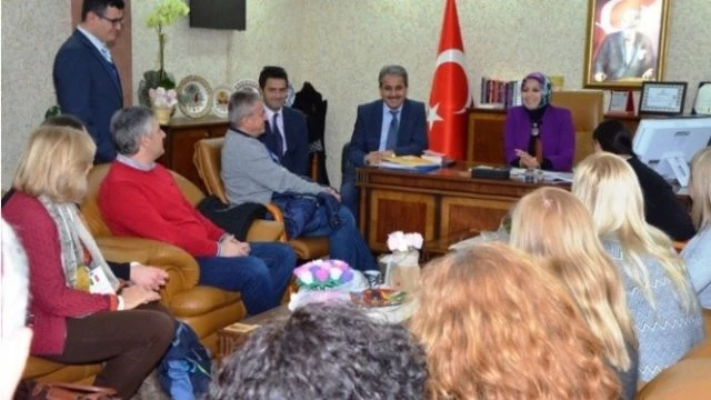 Bozüyük Fen Lisesi Erasmus Proje Ortaklarından İl Milli Eğitim Müdürü Durmuş`a Ziyaret