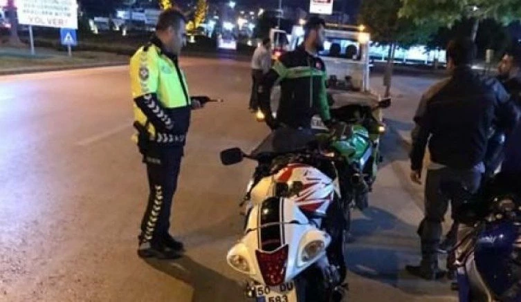 BUNU YAPAN YANDI