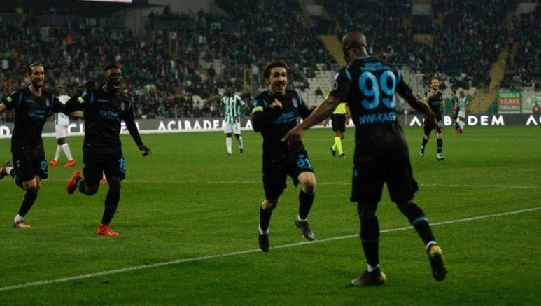 BURSA`DA FIRTINA KOPTU