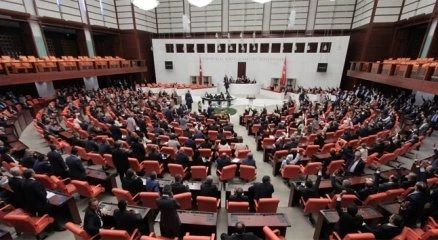 Bütçe kabul edildi