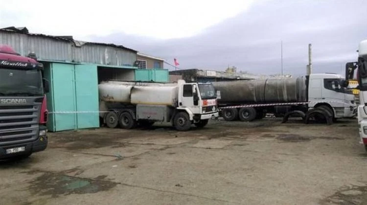 Büyükçekmece'de akaryakıt tankerinde patlama