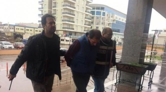 Çaldığı çelik kasayla  yakalandı