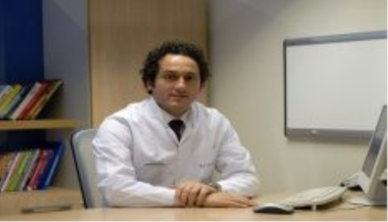 Çapraz bağlama korneayı güçlendiriyor