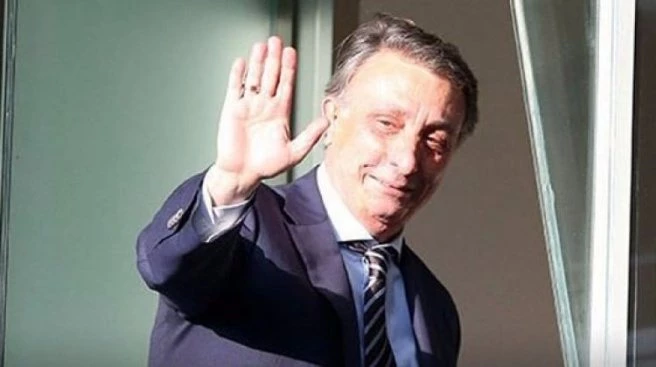 Çebi`den Galatasaray`a tarihi jest!