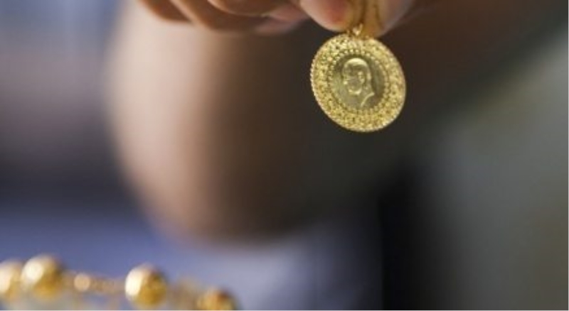 Çeyrek altın 205 lira oldu