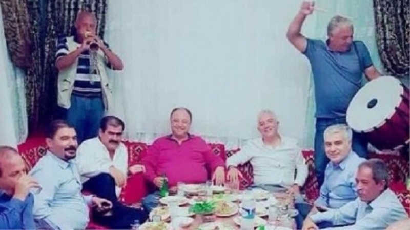 CHP'liler davul-zurna ile sınırı denetledi