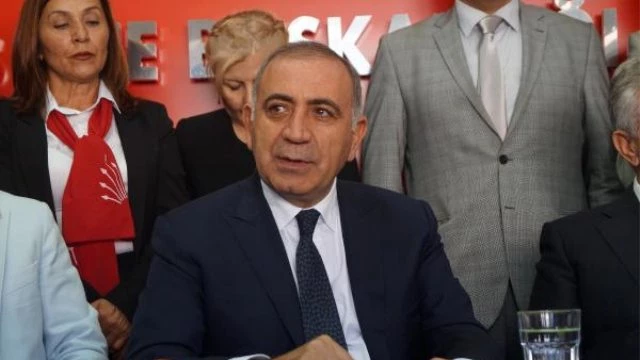 CHP`li Tekin: Siyaset Yalan, Talan, İftira