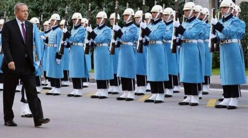 Cumhurbaşkanı'nı 160 seçilmiş asker karşılayacak