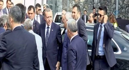 Cumhurbaşkanı Erdoğan, kendi kullandığı otomobille Avrasya Tüneli?nden geçti