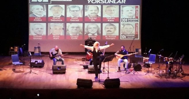Cumhuriyet gazetesi tutukluları için 