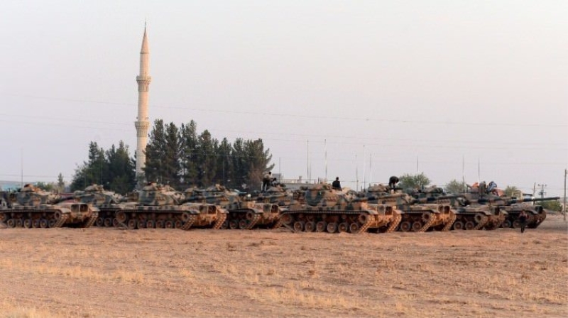 DAEŞ'in Türkiye sınırı ile teması kesildi!
