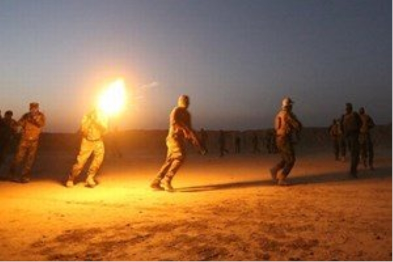 DAEŞ, Amerikan üssüne kimyasal füze attı!