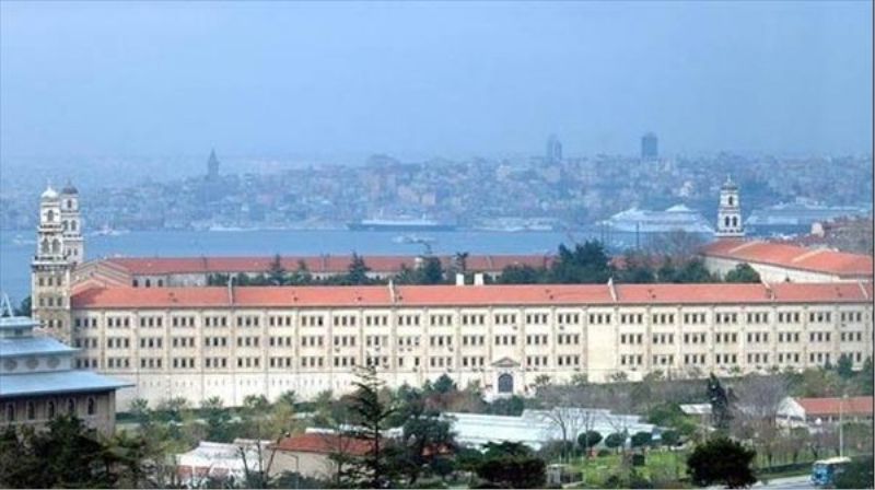Darbe girişimi gecesi Selimiye Kışlası`nda neler yaşandı?