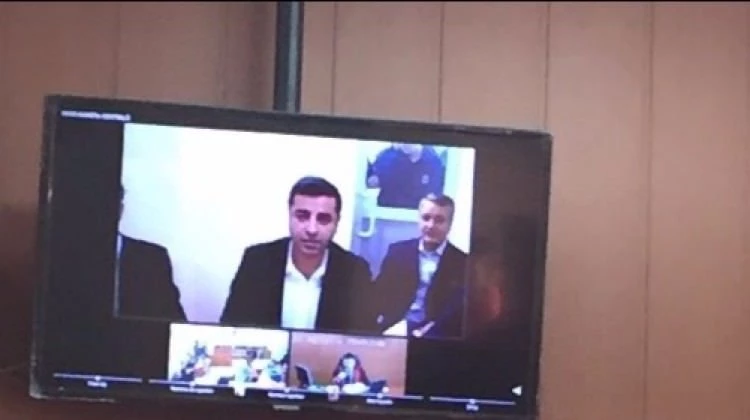 Demirtaş teröre destek suçundan hakim karşısında