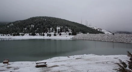 Derbent beyaza büründü