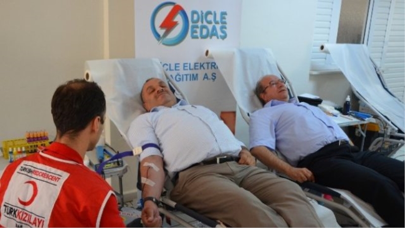 Dicle Elektrik Çalışanları Sağlık Taramasından Geçirildi