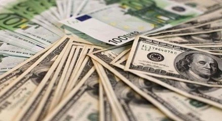 Dolar ve euro tarihi rekorlarını kırdı