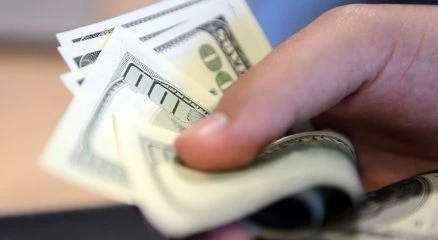 Dolarda yeni rekor