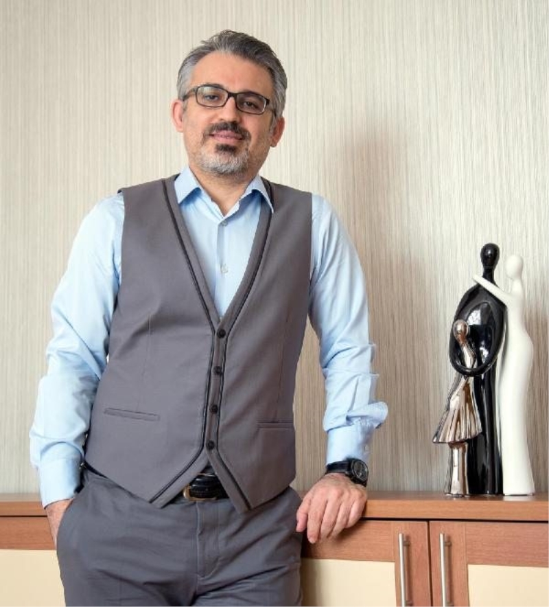 Dr. Canatar: Mutlu Evlilik İçin Önceden Eğitim Şart