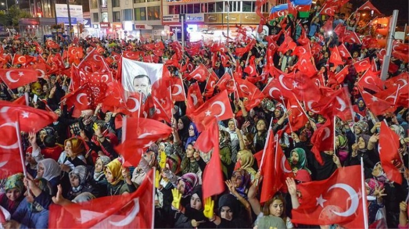Efsane türküyü bir de böyle dinleyin