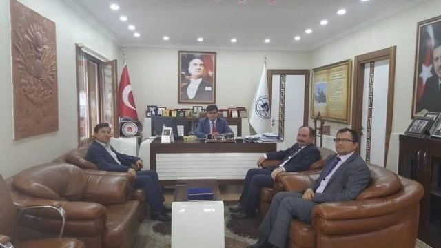 Eğitim Bir-Sen`den Başkan Yalçın`a Ziyaret