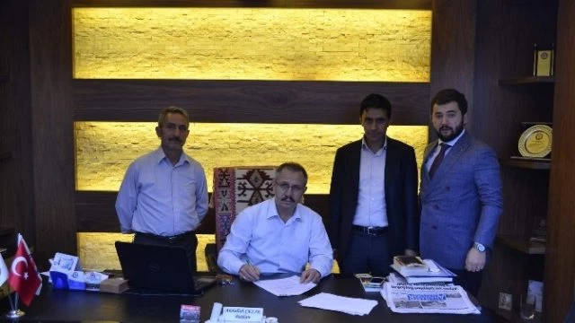 Eğitim Bir-Sen`den Üyelerine Umre Organizasyonu