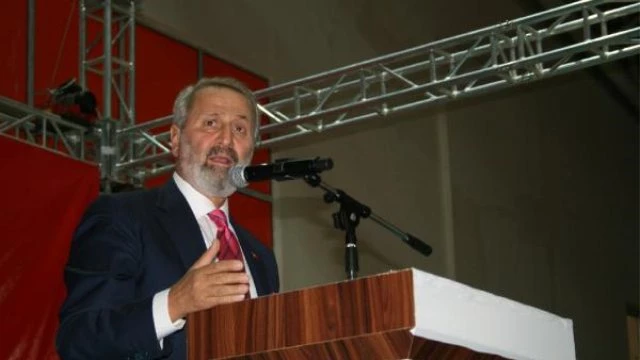 Ekonomi Eski Bakanı Zafer Çağlayan: Dimdik Ayakta Duruyoruz